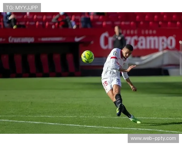 塞维利亚前锋恩内斯里的空战能力，成为球队进攻重要武器