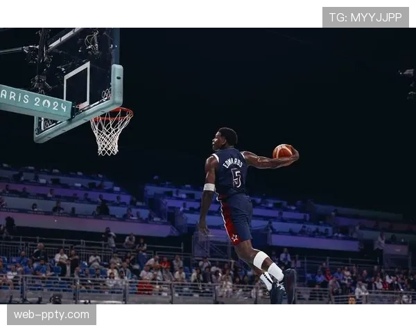 爱德华兹赛后采访:谈目标仍是总冠军,不在意个人数据 爱德华兹赛后采访:谈目标仍是总冠军,不在意个人数据